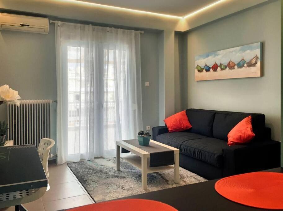 Cozy Close To Acropolis Apartamento