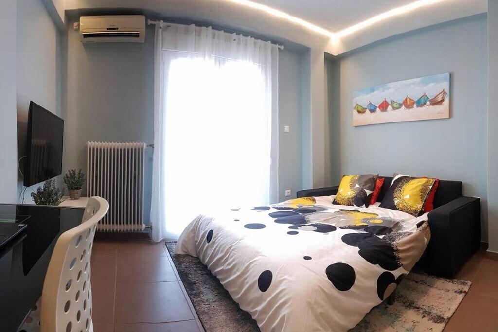 Cozy Close To Acropolis *