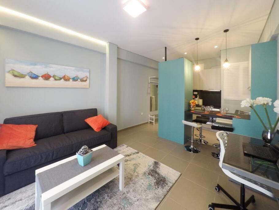 Cozy Close To Acropolis * Atenas